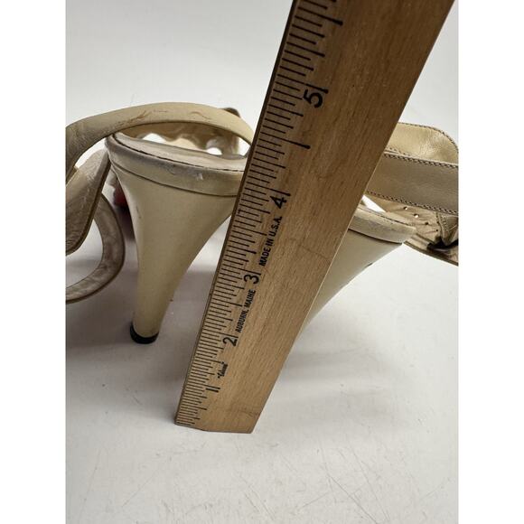 Christian Louboutin Jordi Ankle Strap Sandals Beige Heels 38.5 /US 8 - Picture 11 of 16